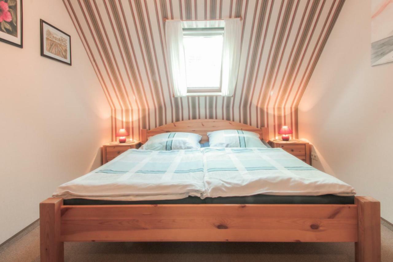 Haus Im Wiesengrund Esens Dış mekan fotoğraf